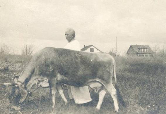 Wilhelmenia (Minnie) Baer on 14th St